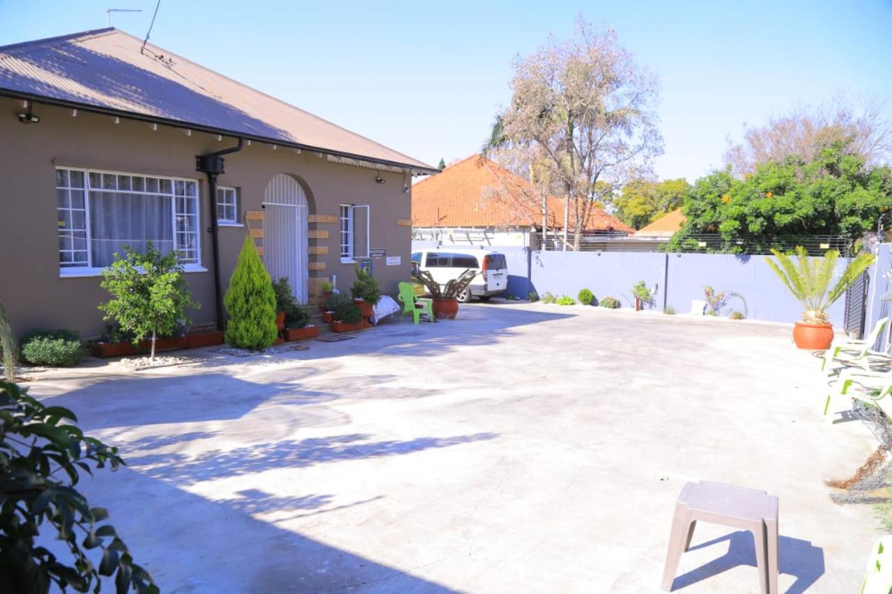 Union Guesthouse Pretoria-Noord Eksteriør billede